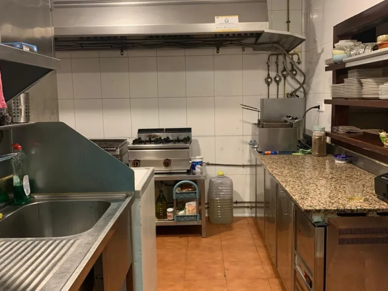Operating restaurant «turnkey» near Los Locos and Del Cura beach