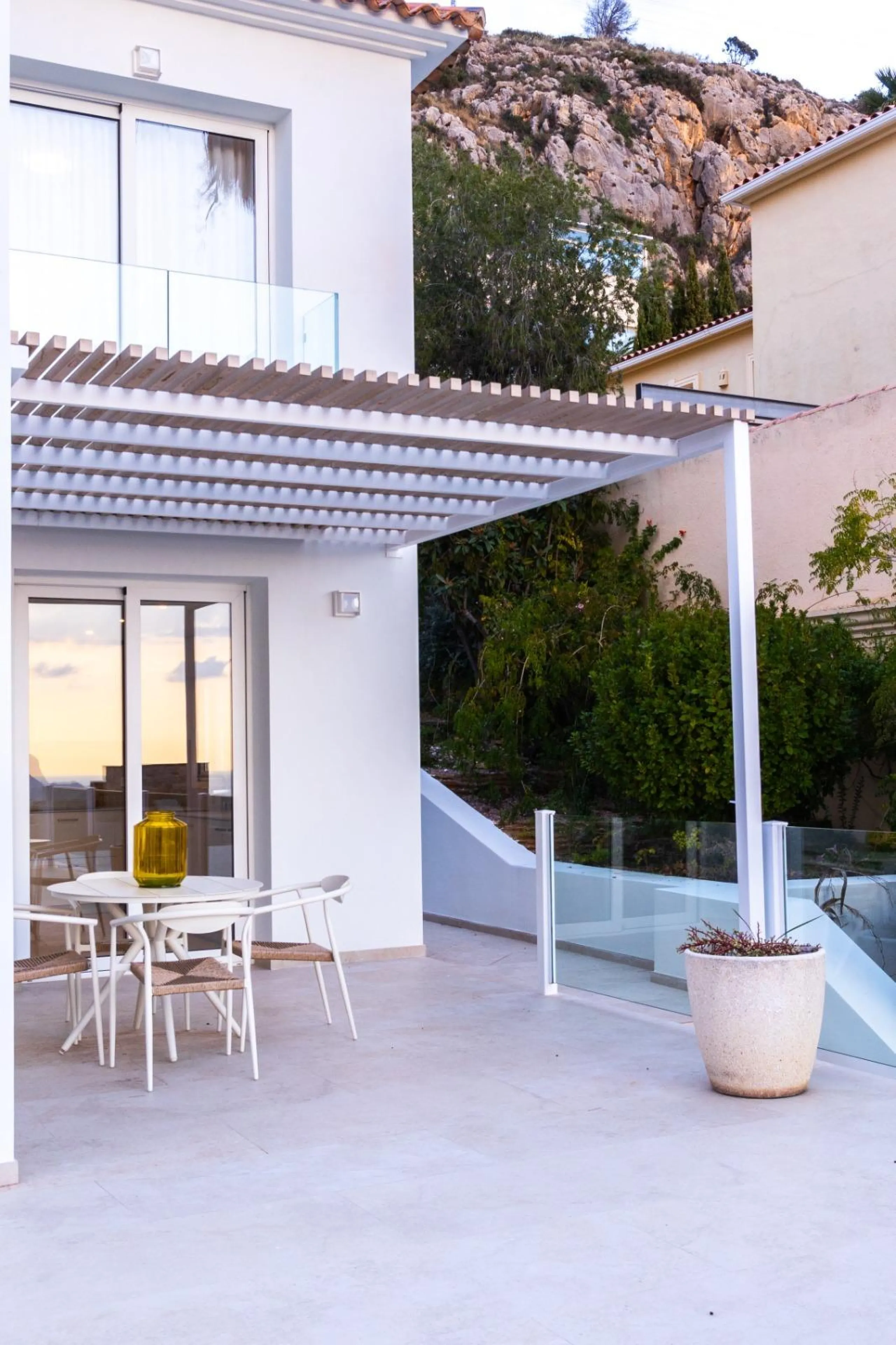 🌴 Villa moderna con vistas al mar en Altea