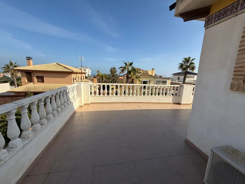 Chalet in La Mata, only 200 meters to the beach