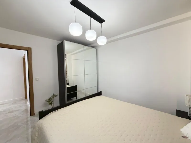 TOTALLY REFORMED PENTHOUSE 250 METERS FROM PLAYA DEL CURA. 3 BEDROOMS. 1 BATHROOM. SURFACE 92 M2. STORAGE ROOM INCLUDED.