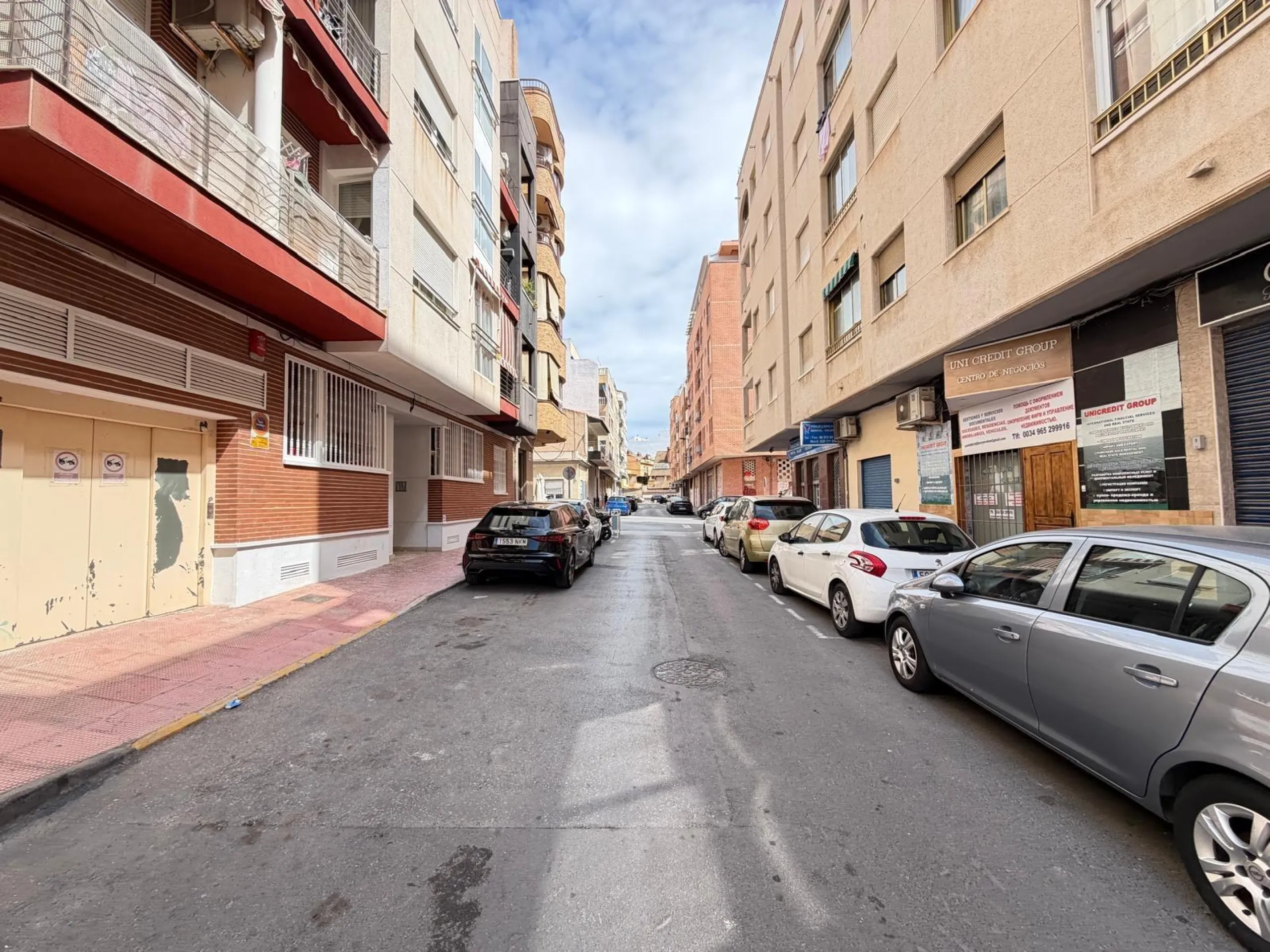 TOTALLY REFORMED PENTHOUSE 250 METERS FROM PLAYA DEL CURA. 3 BEDROOMS. 1 BATHROOM. SURFACE 92 M2. STORAGE ROOM INCLUDED.