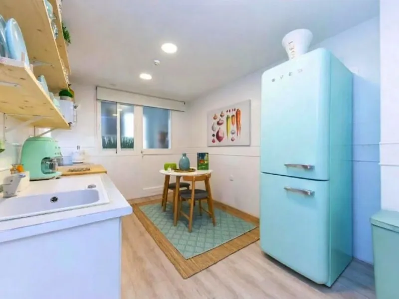 Erdgeschosswohnung mit gültiger Ferienvermietungslizenz – Las Brisas, Nueva Andalucía, Marbella