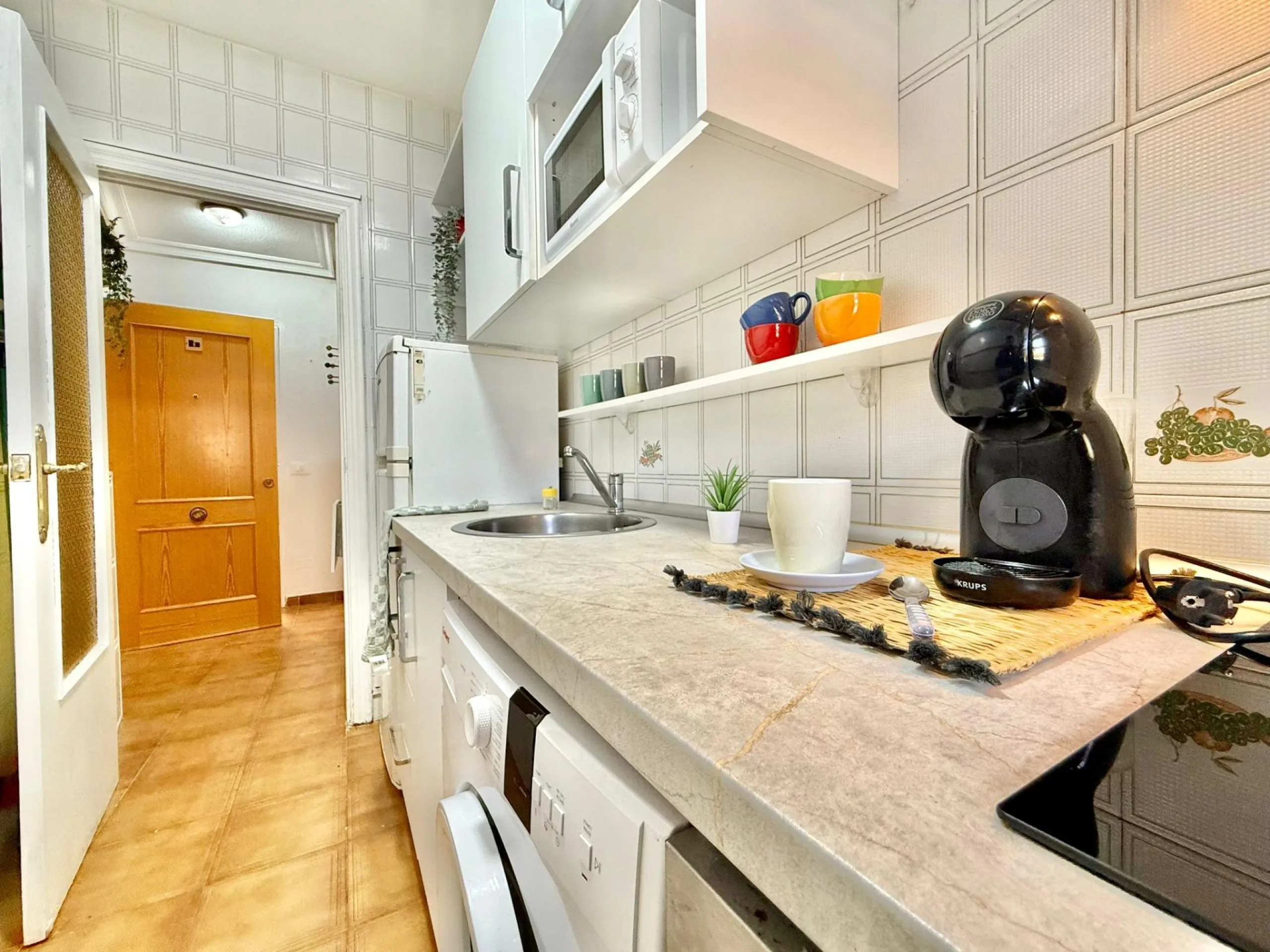 Cozy Apartment in La Puntica, Lo Pagan - Ideal for Investment JUST 2 STEPS FROM THE BEACH!