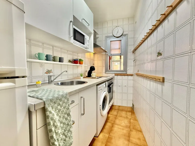 Cozy Apartment in La Puntica, Lo Pagan - Ideal for Investment JUST 2 STEPS FROM THE BEACH!