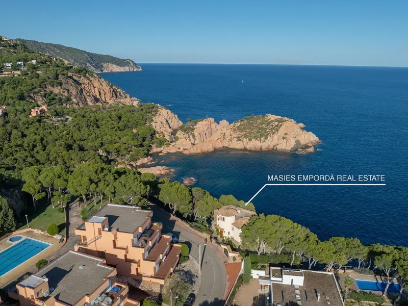 Villa exclusiva en primera línea de mar en Tamariu, Costa Brava