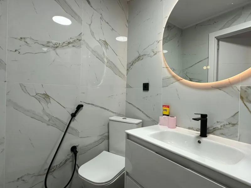 PLANTA BAJA DE 2 HAB Y 1 BAÑO EN EL CENTRO DE TORREVIEJA