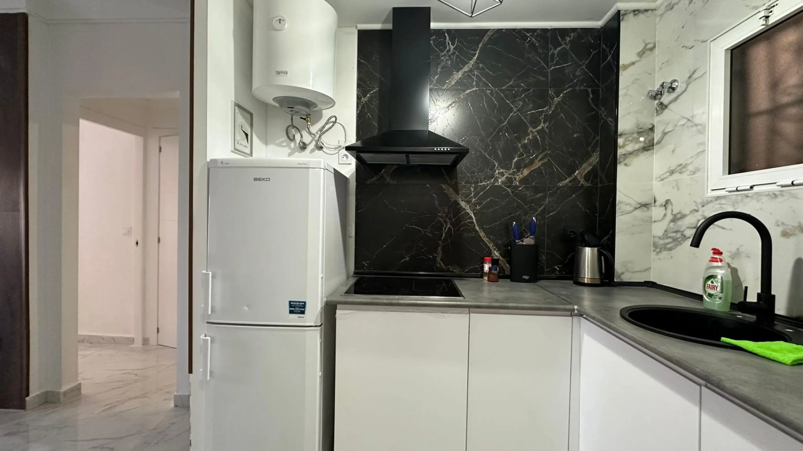 PLANTA BAJA DE 2 HAB Y 1 BAÑO EN EL CENTRO DE TORREVIEJA