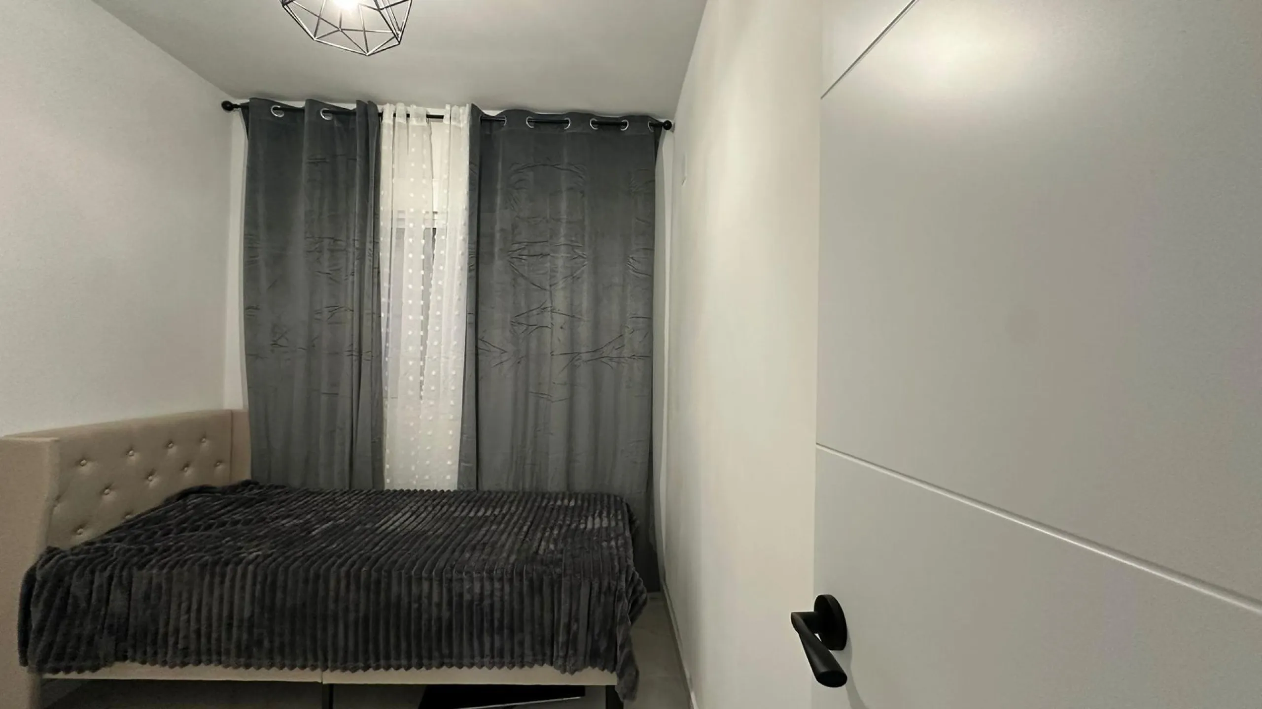 PLANTA BAJA DE 2 HAB Y 1 BAÑO EN EL CENTRO DE TORREVIEJA