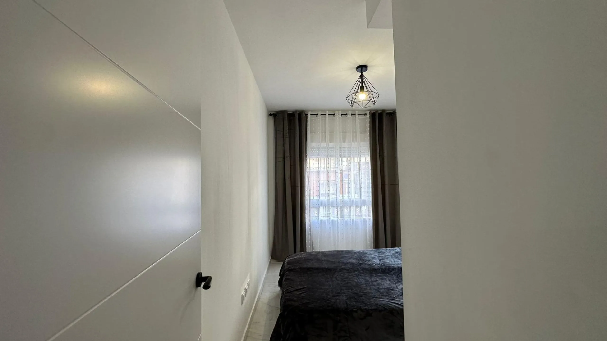 PLANTA BAJA DE 2 HAB Y 1 BAÑO EN EL CENTRO DE TORREVIEJA