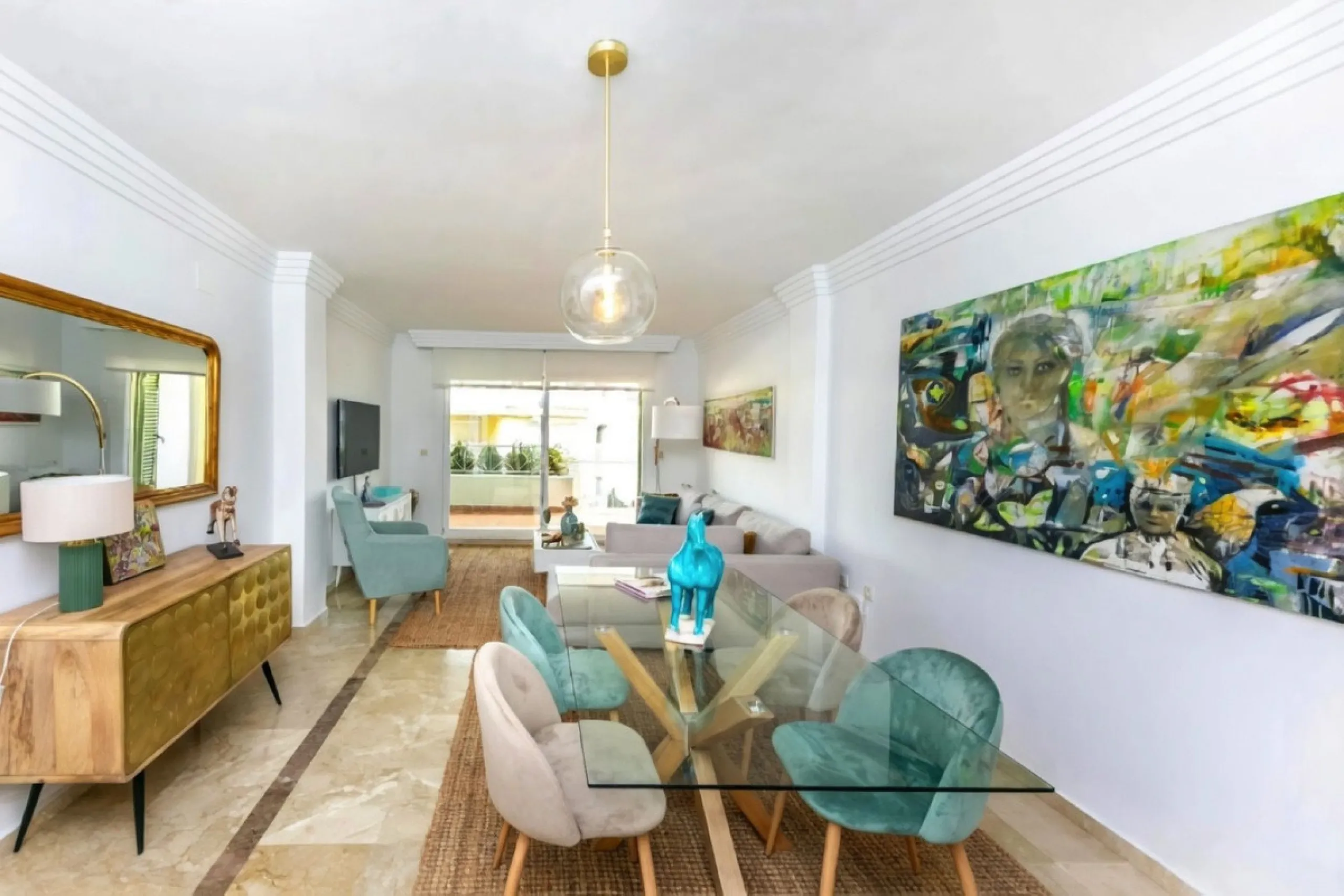 Erdgeschosswohnung mit gültiger Ferienvermietungslizenz – Las Brisas, Nueva Andalucía, Marbella