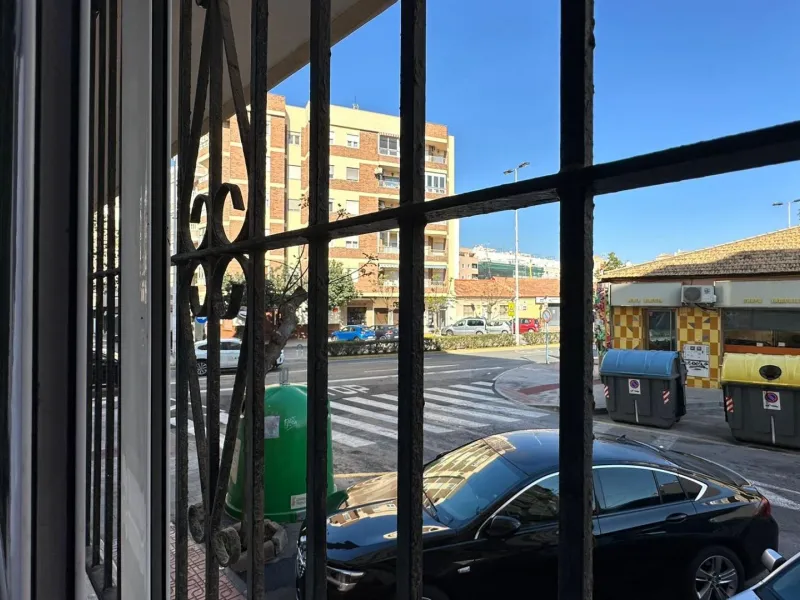 PLANTA BAJA DE 2 HAB Y 1 BAÑO EN EL CENTRO DE TORREVIEJA