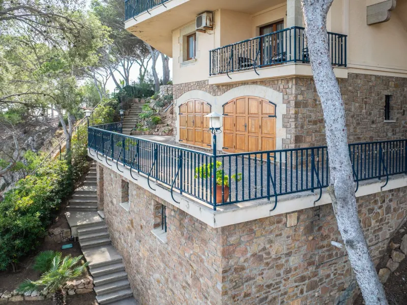 Villa exclusiva en primera línea de mar en Tamariu, Costa Brava