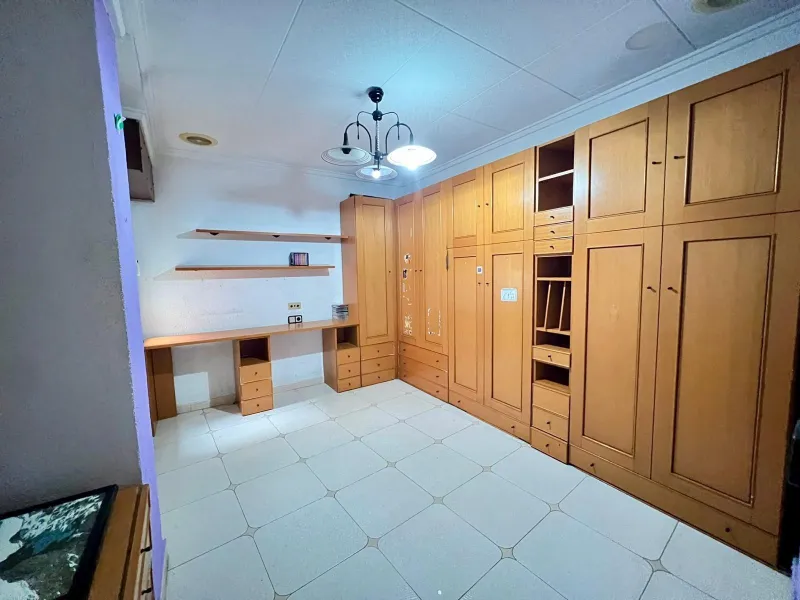 Spacious Apartment for Sale in the Center of Torrevieja