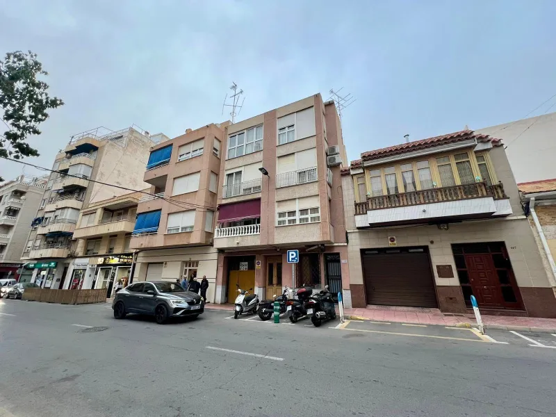 Spacious Apartment for Sale in the Center of Torrevieja
