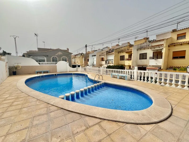 Detached Villa with Large Private Plot in Los Balcones – Torrevieja