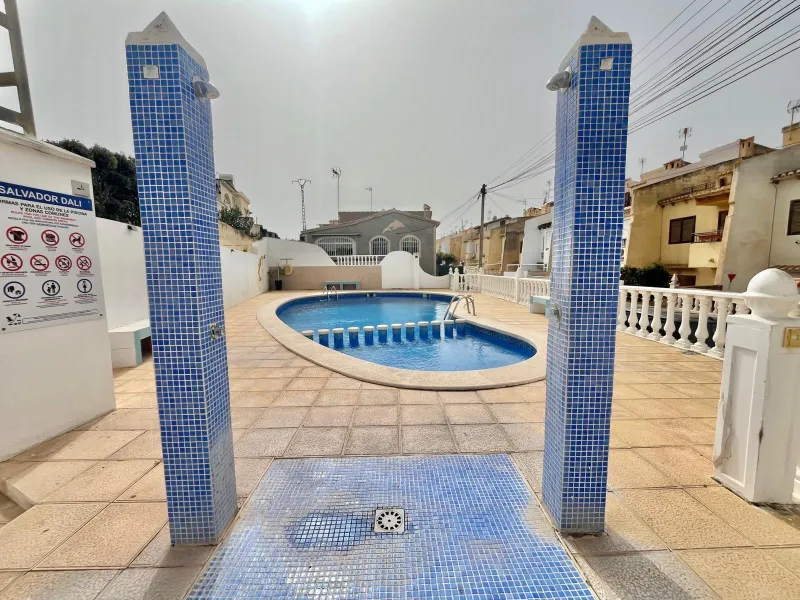 Detached Villa with Large Private Plot in Los Balcones – Torrevieja