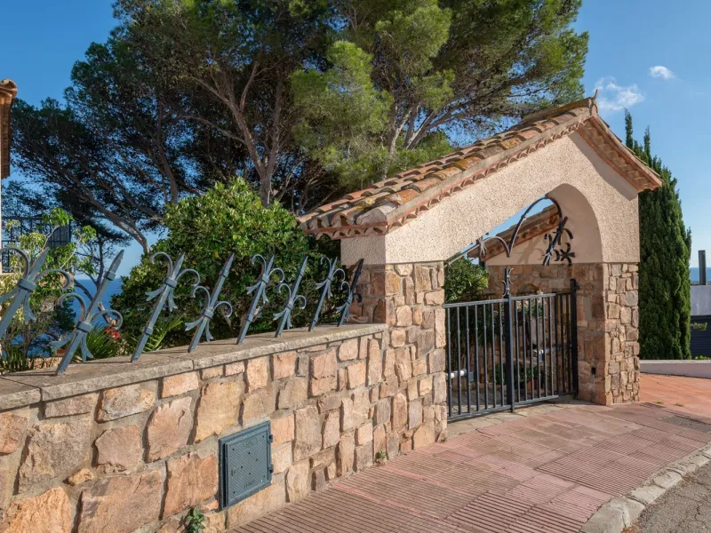 Villa exclusiva en primera línea de mar en Tamariu, Costa Brava