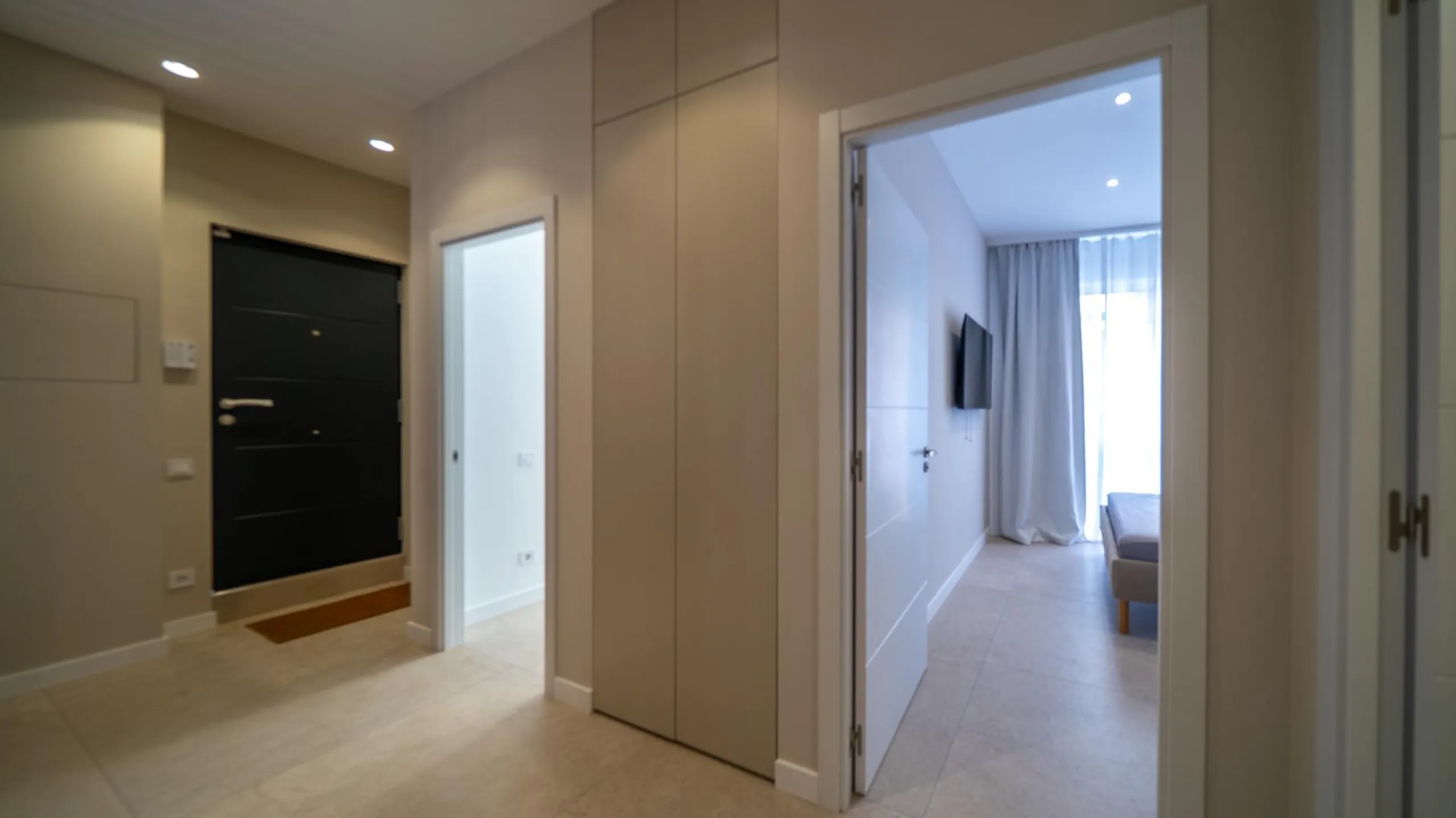 Apartamento moderno en planta baja en Alicante