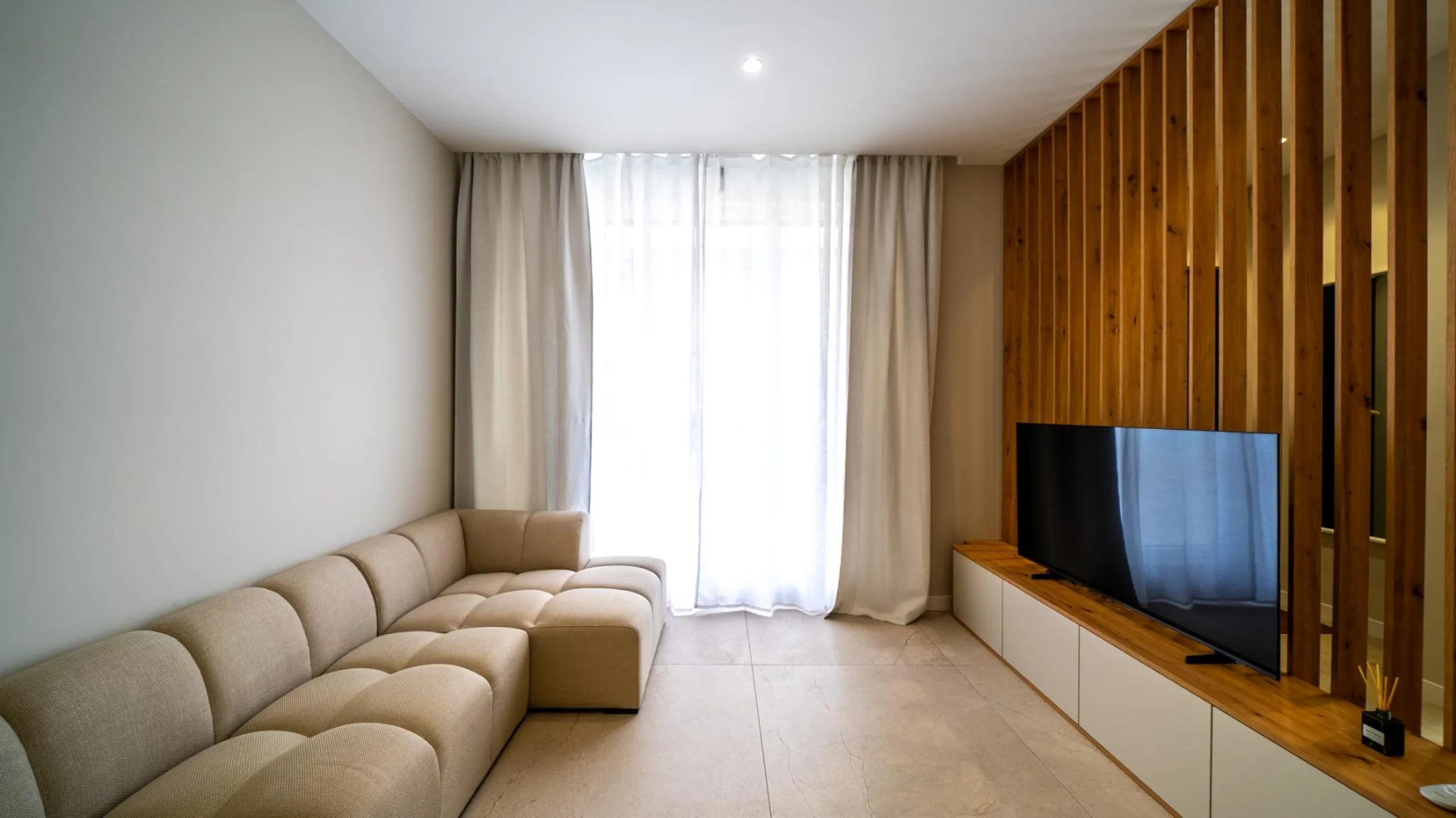 Apartamento moderno en planta baja en Alicante
