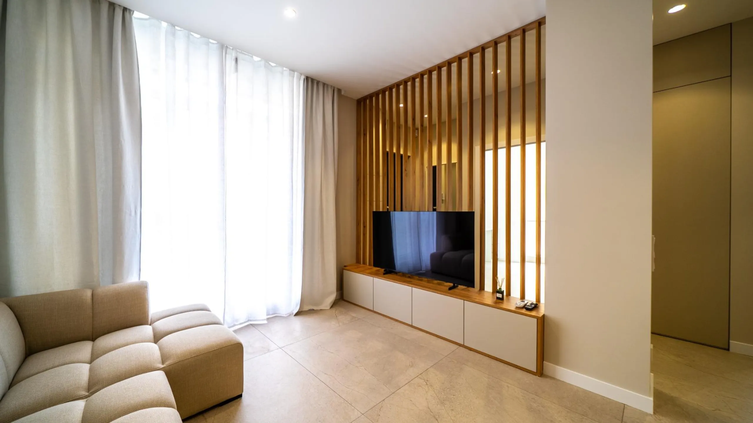 Apartamento moderno en planta baja en Alicante