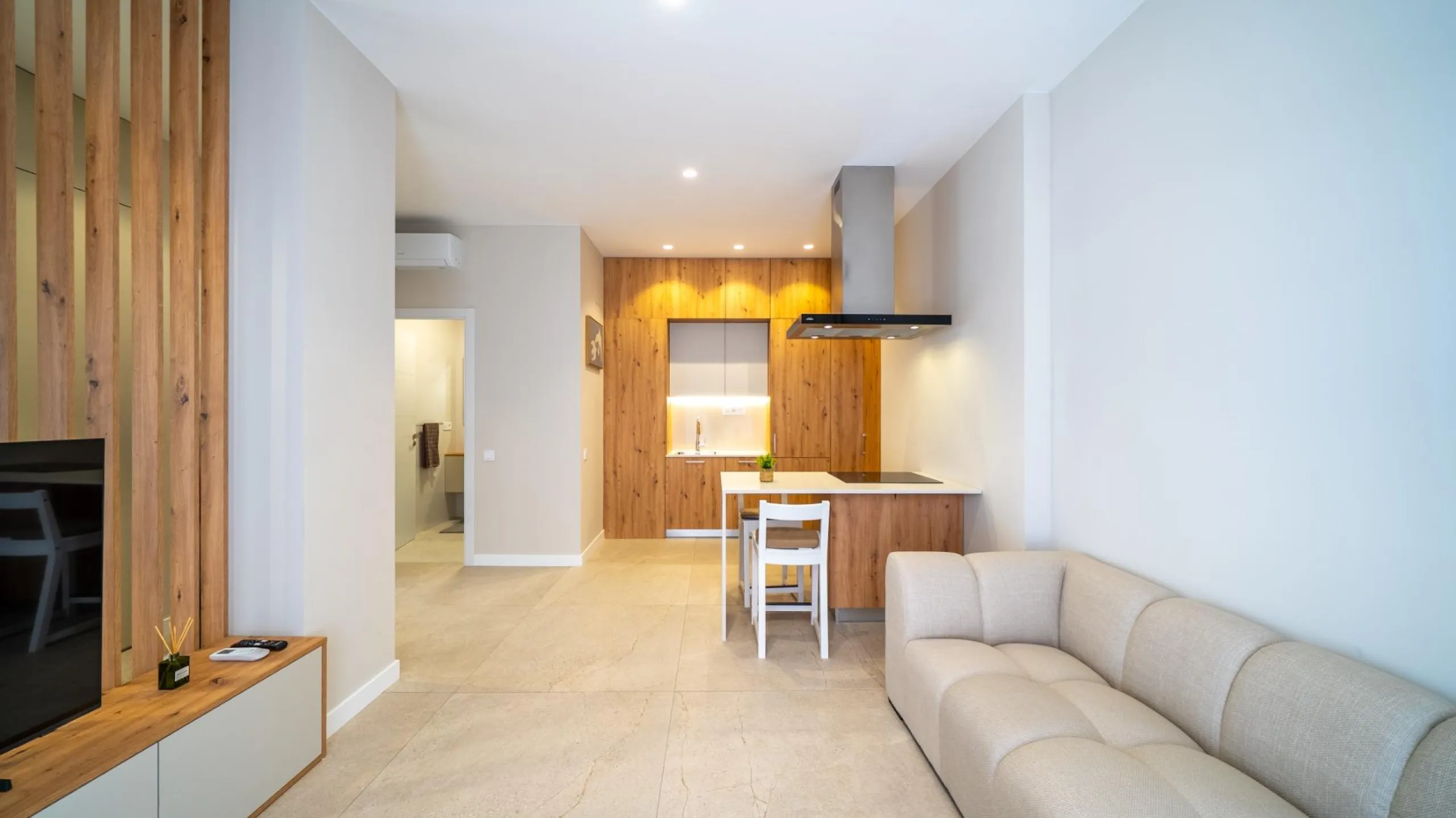 Apartamento moderno en planta baja en Alicante