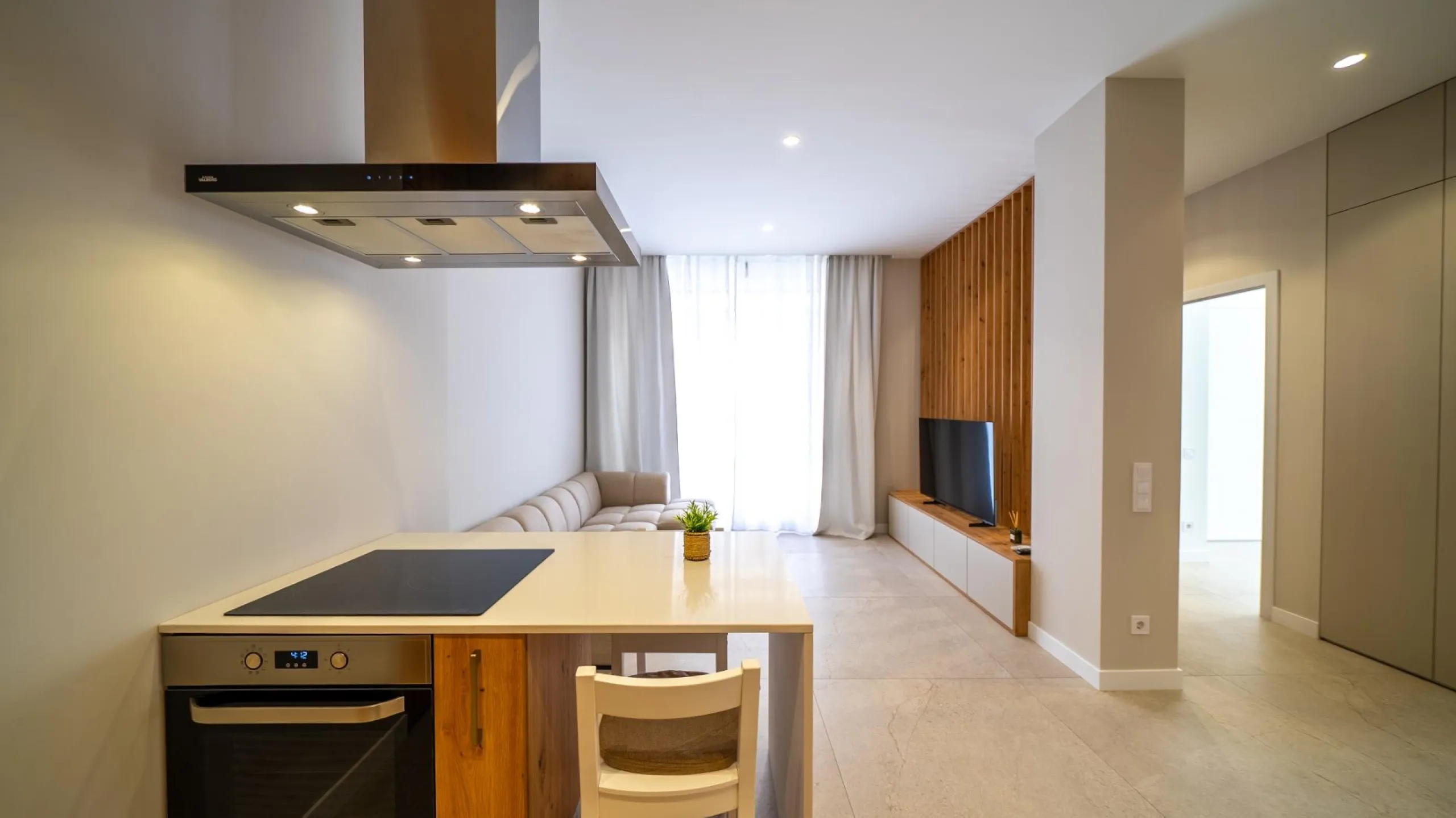 Apartamento moderno en planta baja en Alicante