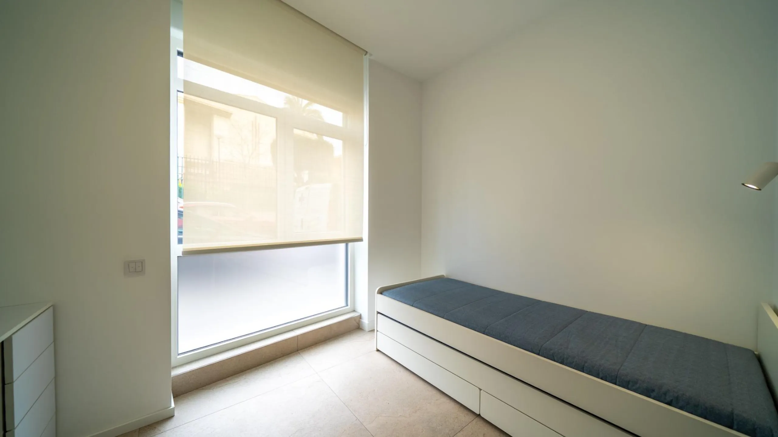 Apartamento moderno en planta baja en Alicante
