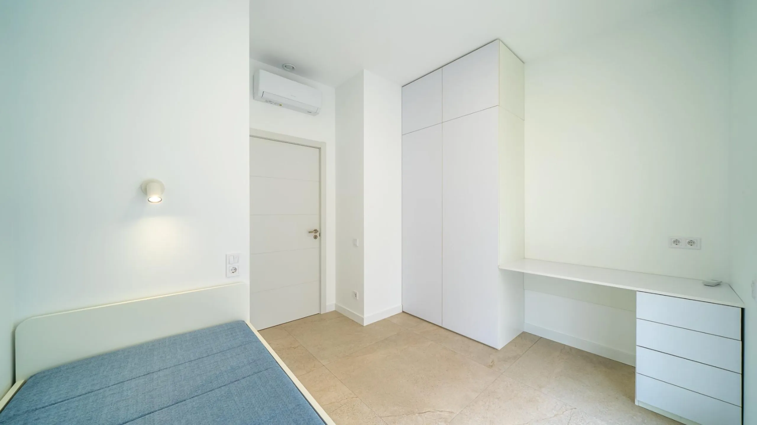 Apartamento moderno en planta baja en Alicante