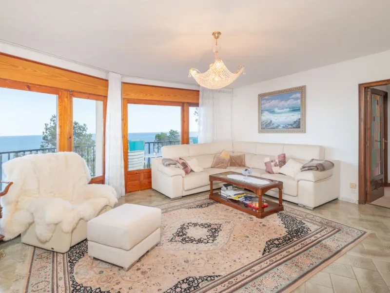 Villa exclusiva en primera línea de mar en Tamariu, Costa Brava