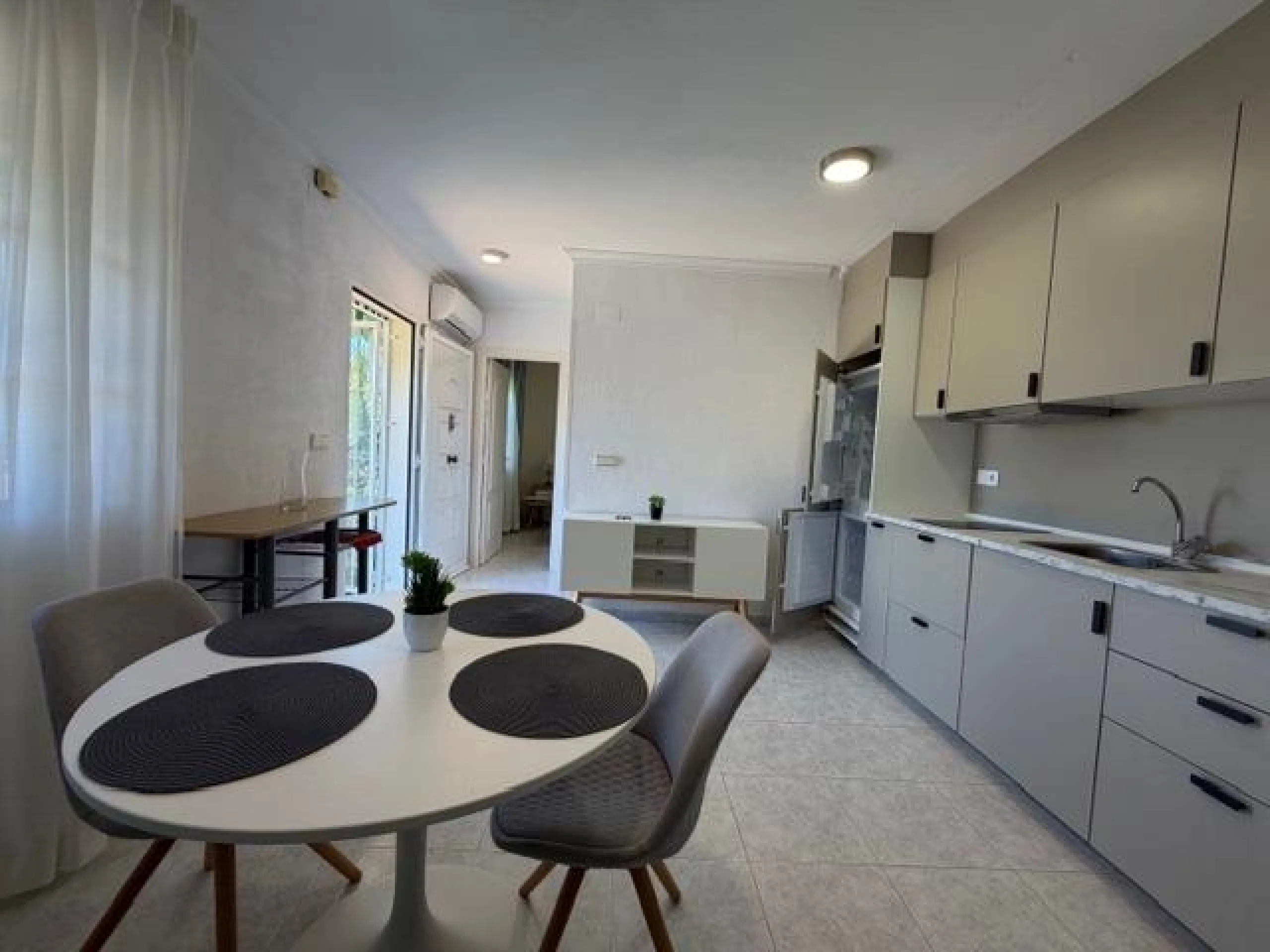 Charming Renovated Bungalow in La Siesta, Torrevieja