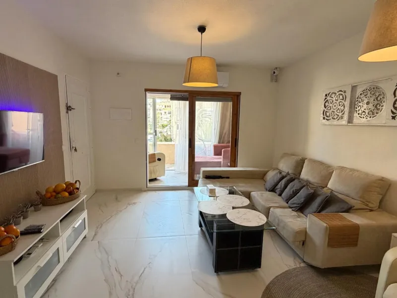 Acogedor apartamento cerca del mar con orientación sur y licencia turística — a solo 500 m de la playa La Mata