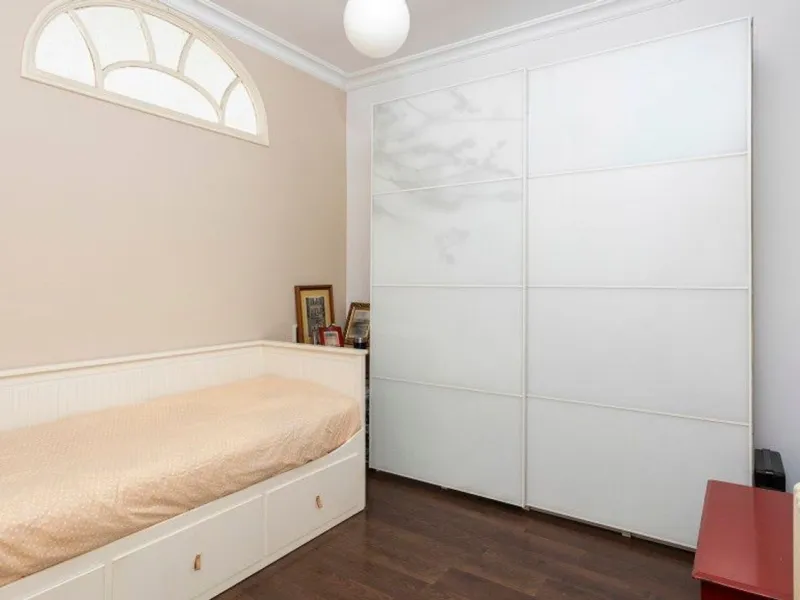 Encantador apartamento con terraza en Sant Antoni, Barcelona