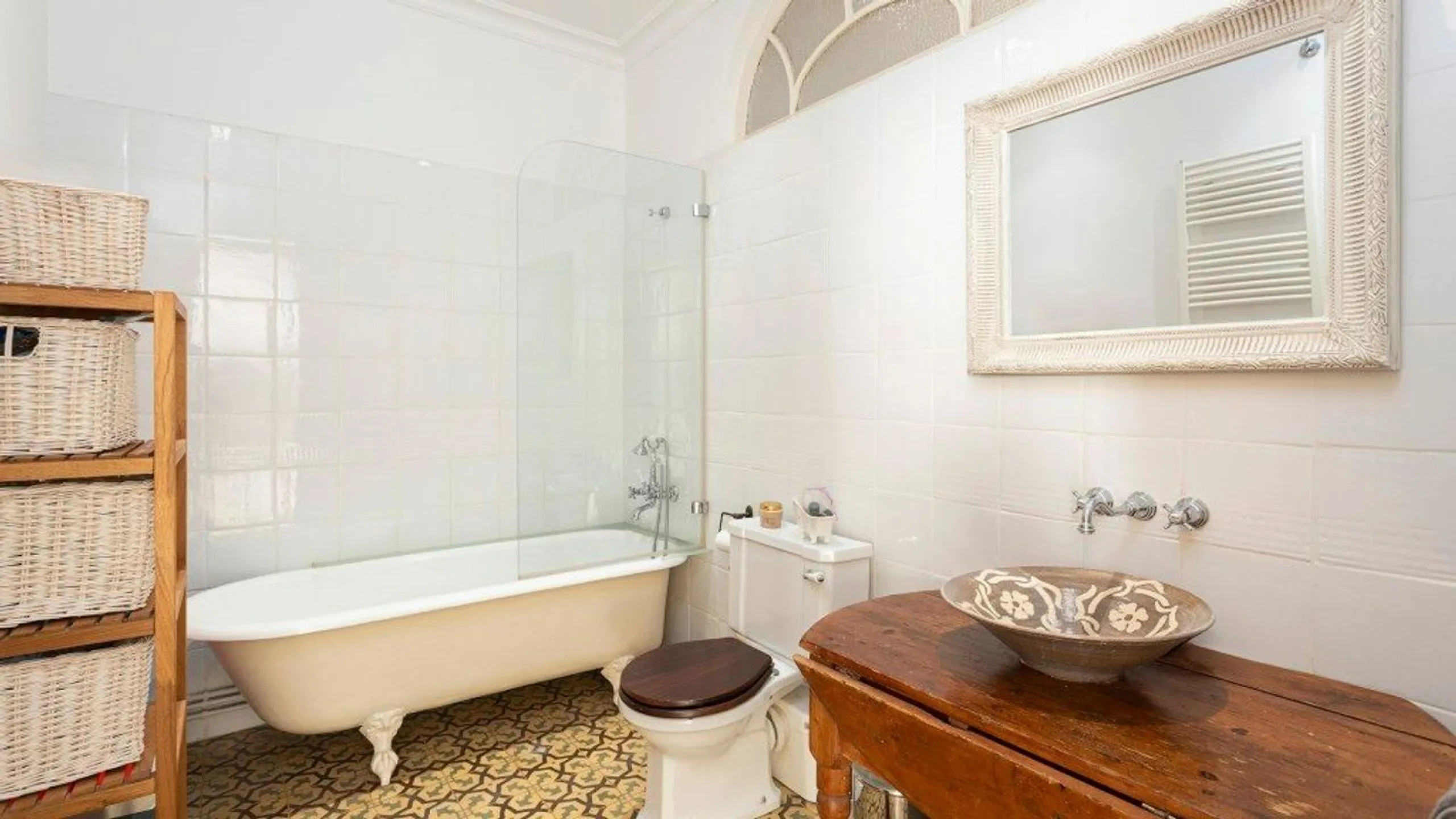 Encantador apartamento con terraza en Sant Antoni, Barcelona
