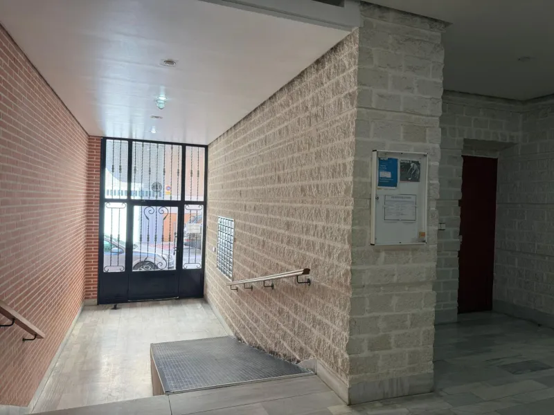 Renovated Apartment Only 200 Meters from Playa del Cura with Pool