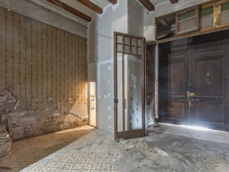 Exclusive Mixed-Use Opportunity Next to L’Illa Diagonal, Barcelona