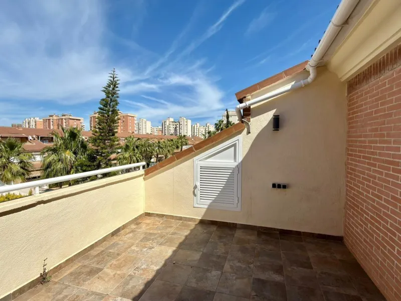 spectacular Bungalow Renovated в Playa de San Juan