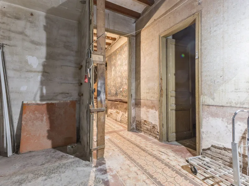 Exclusive Mixed-Use Opportunity Next to L’Illa Diagonal, Barcelona