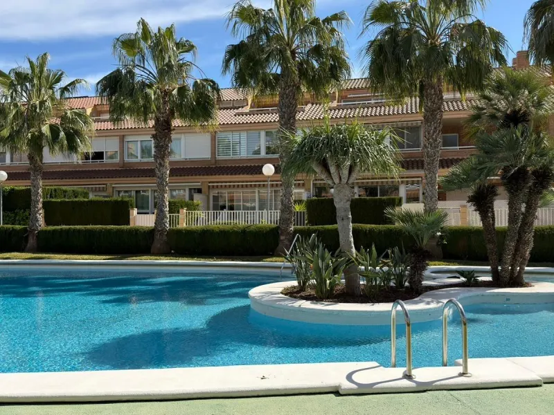 spectacular Bungalow Renovated в Playa de San Juan