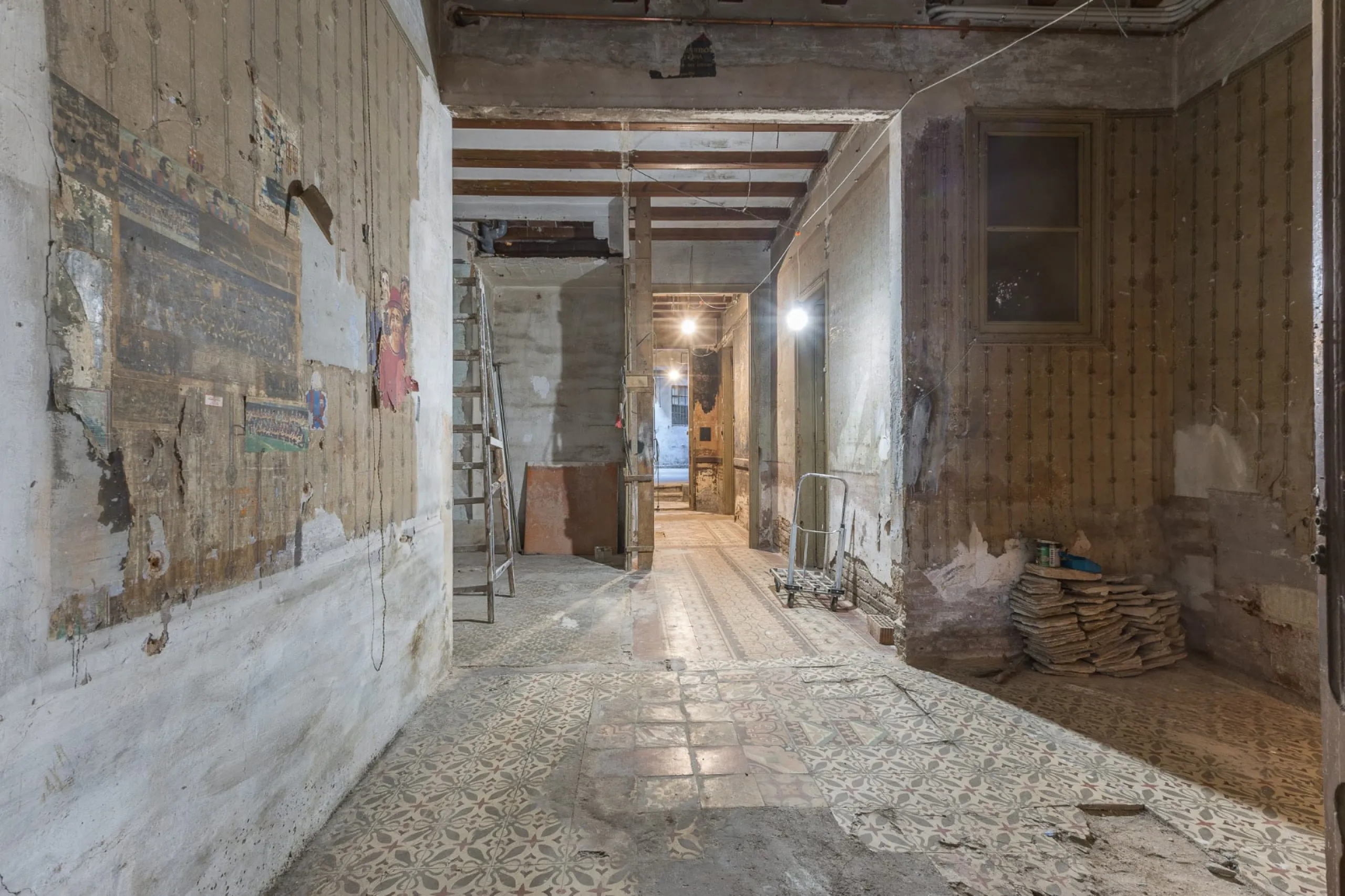 Exclusive Mixed-Use Opportunity Next to L’Illa Diagonal, Barcelona