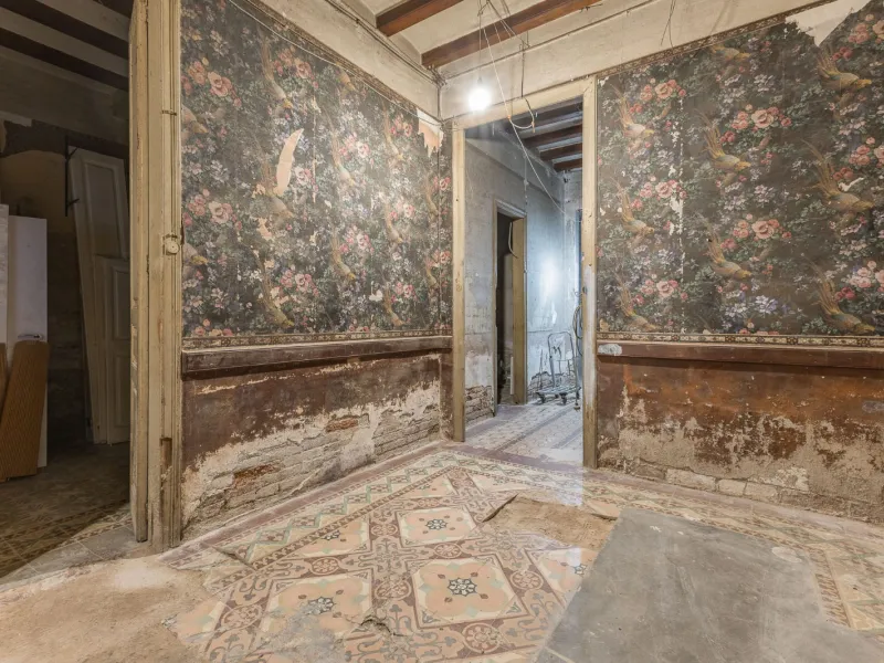 Exclusive Mixed-Use Opportunity Next to L’Illa Diagonal, Barcelona
