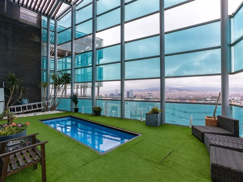 Ático en altura con terraza panorámica en Diagonal Mar, Barcelona