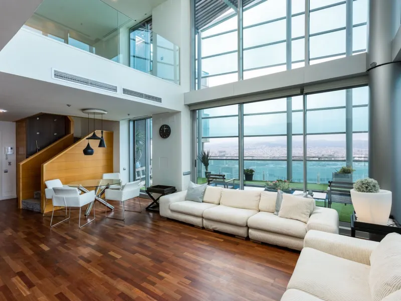Ático en altura con terraza panorámica en Diagonal Mar, Barcelona