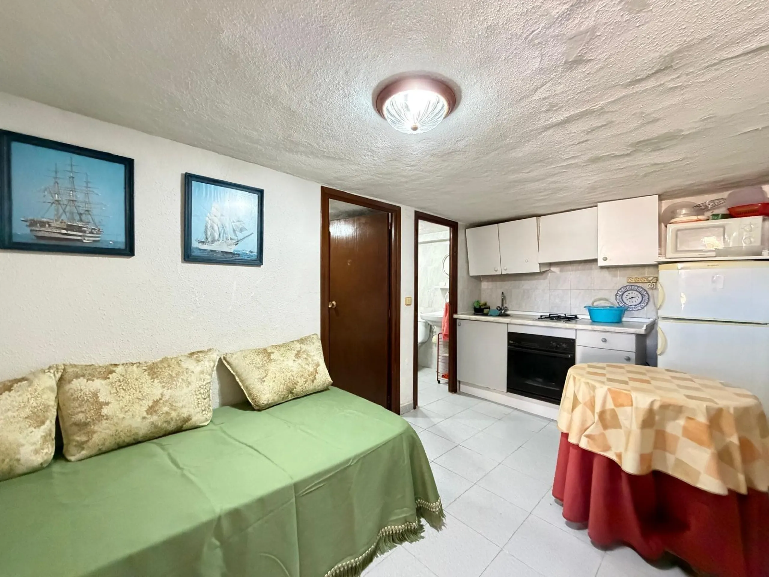 ADOSADO CON VISTAS PANORAMICAS AL MAR Y MONTAÑA CON GARAJE EN GRAN ALACANT (SANTA POLA) 3 DORM. 2 BAÑOS. SUPERFICIE 78 M2.