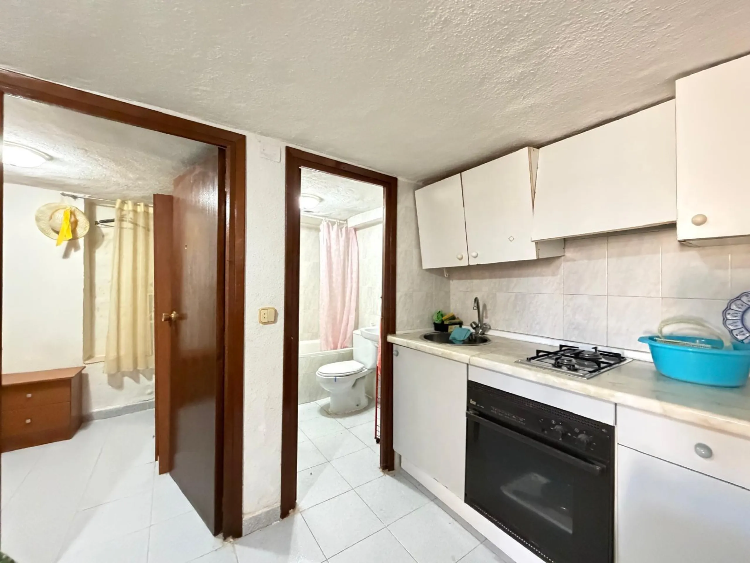 ADOSADO CON VISTAS PANORAMICAS AL MAR Y MONTAÑA CON GARAJE EN GRAN ALACANT (SANTA POLA) 3 DORM. 2 BAÑOS. SUPERFICIE 78 M2.