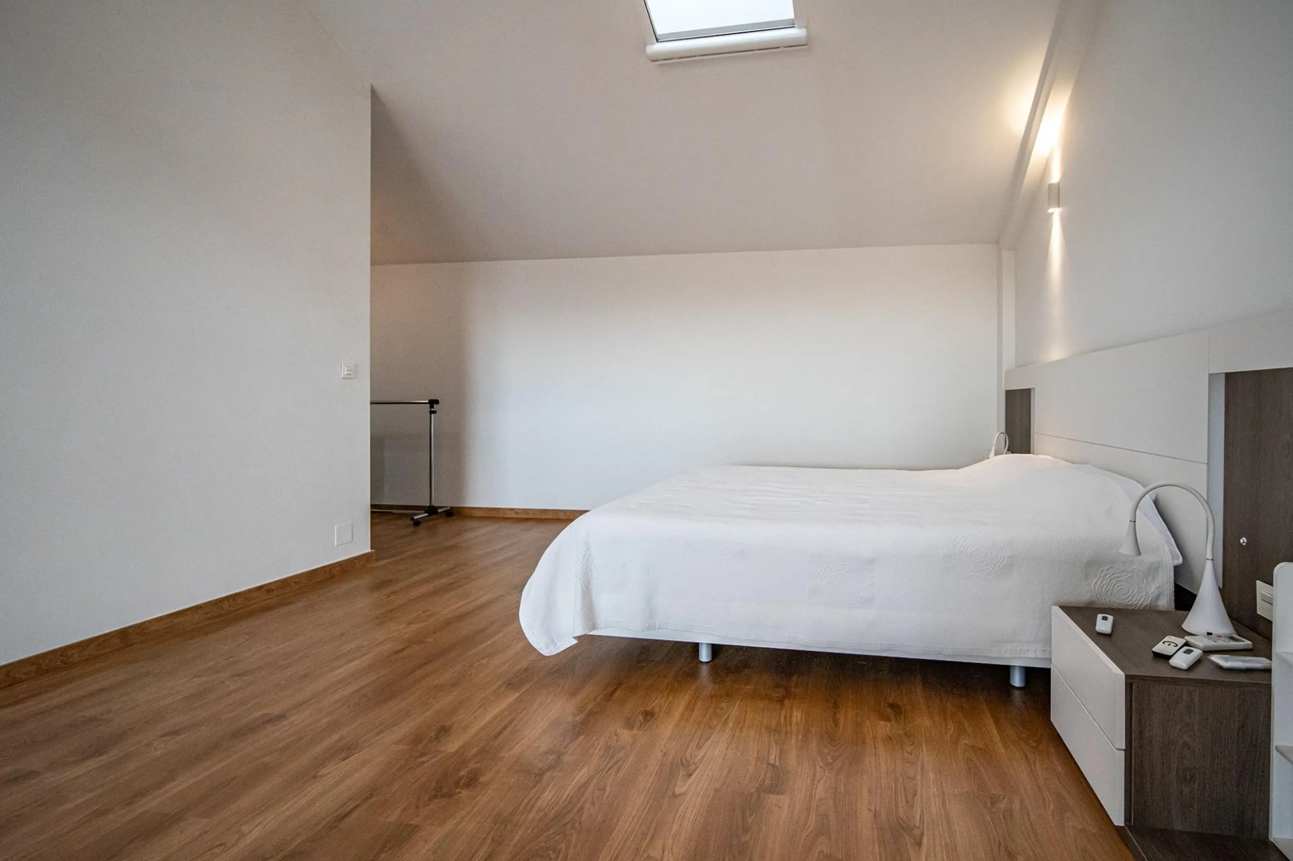 Modern two-storey penthouse in Dehesa de Campoamor: Your new home awaits!