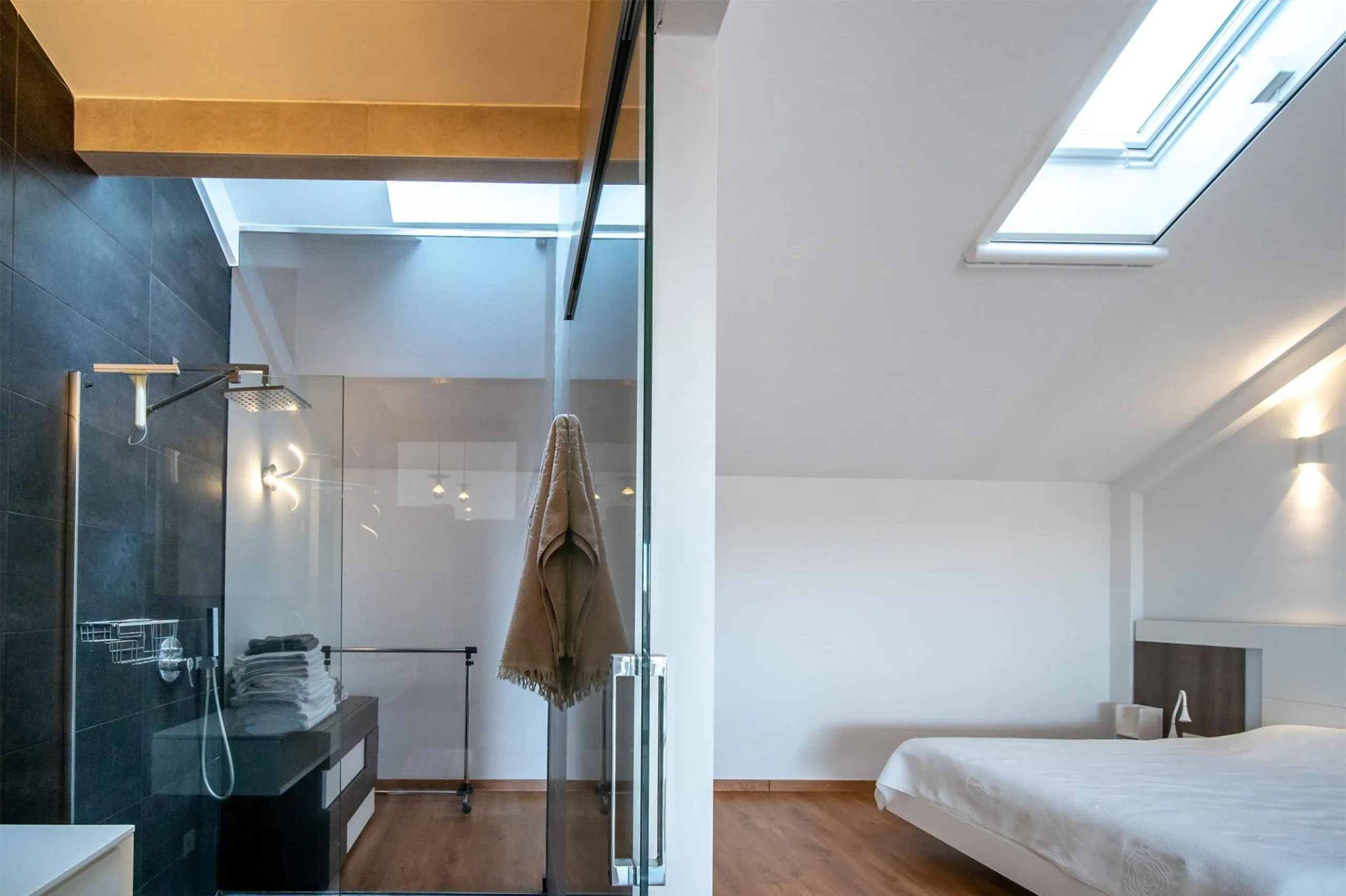 Modern two-storey penthouse in Dehesa de Campoamor: Your new home awaits!