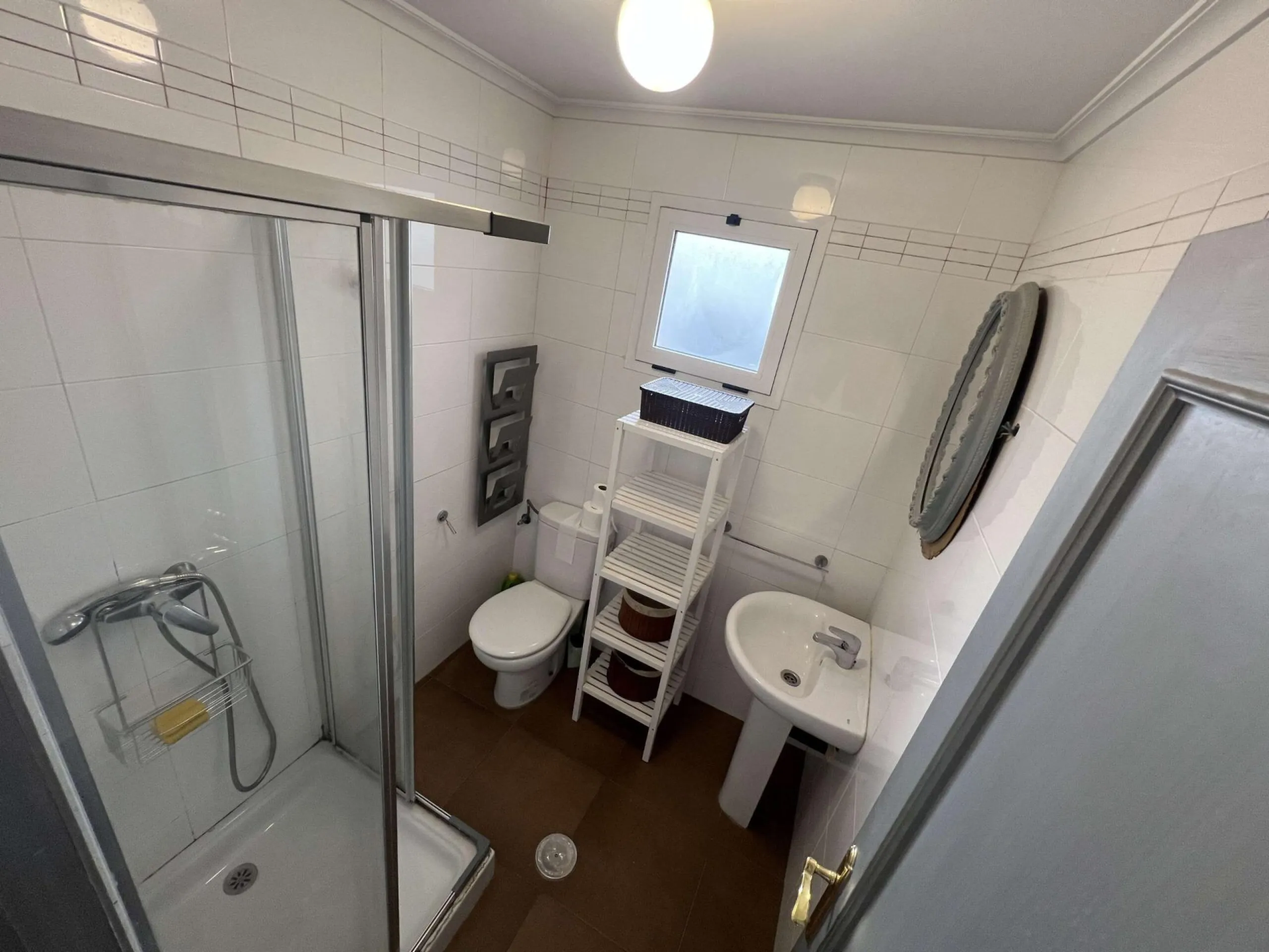 ATICO DE 2 HABITACIONES CON AMPLIA TERRAZA RODEADO DE TODOS LOS SERVICIOS