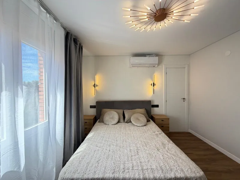 TOTALLY RENOVATED APARTMENT IN PUNTA PRIMA WITH SEA VIEWS. 3 BEDROOMS. 2 BATHROOMS. WITH A SURFACE AREA OF 91 M2.