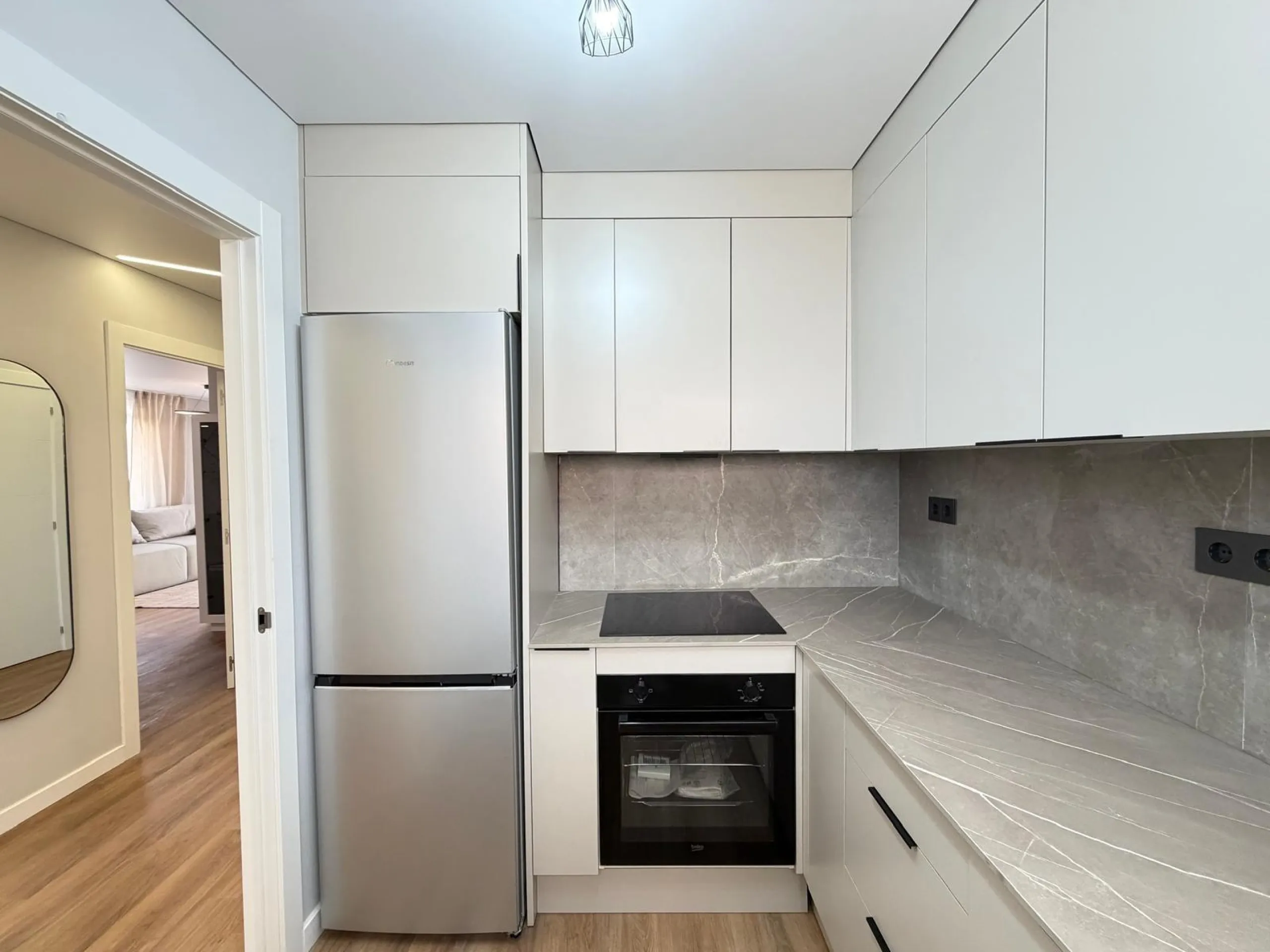 TOTALLY RENOVATED APARTMENT IN PUNTA PRIMA WITH SEA VIEWS. 3 BEDROOMS. 2 BATHROOMS. WITH A SURFACE AREA OF 91 M2.