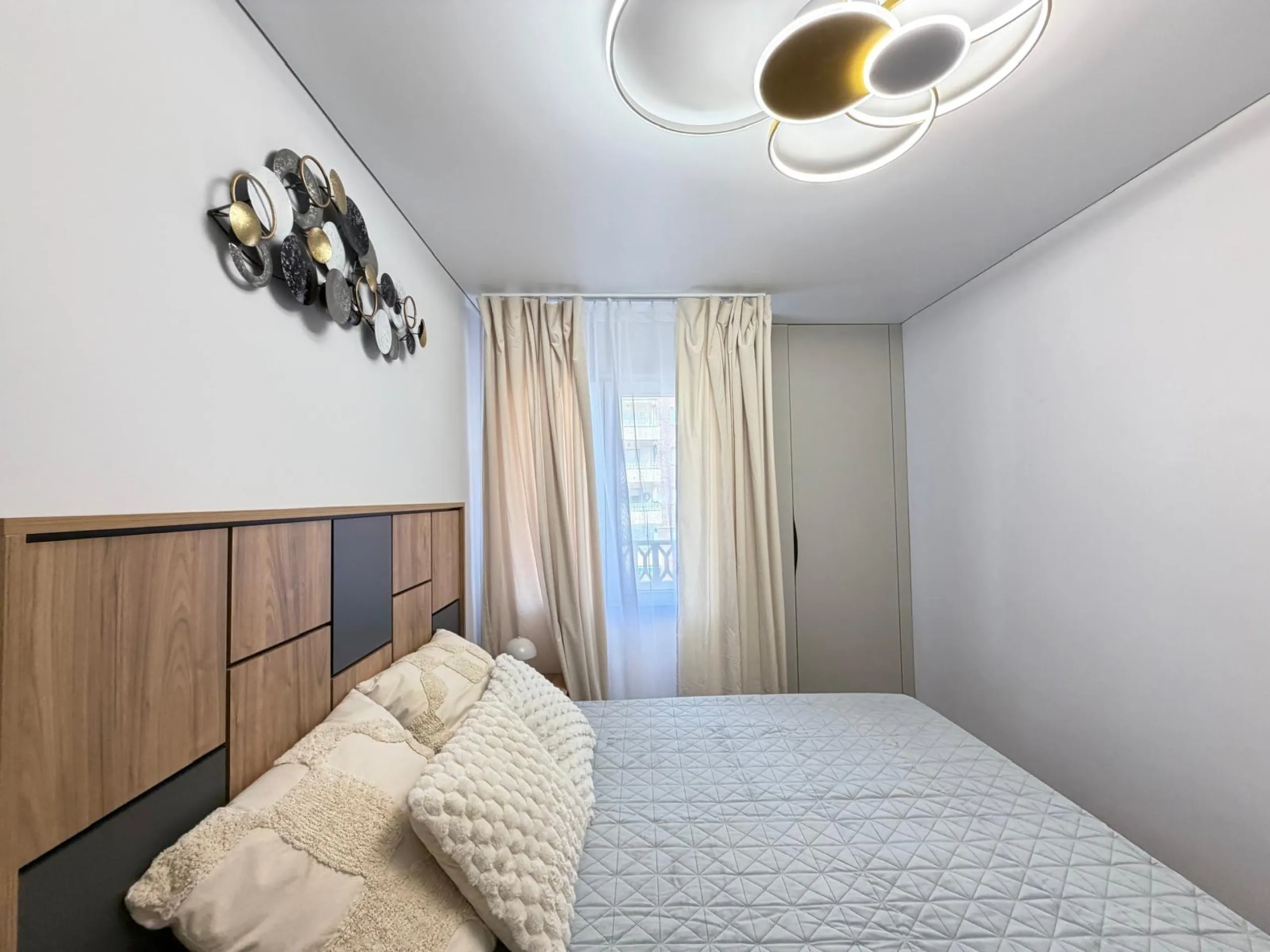 TOTALLY RENOVATED APARTMENT IN PUNTA PRIMA WITH SEA VIEWS. 3 BEDROOMS. 2 BATHROOMS. WITH A SURFACE AREA OF 91 M2.